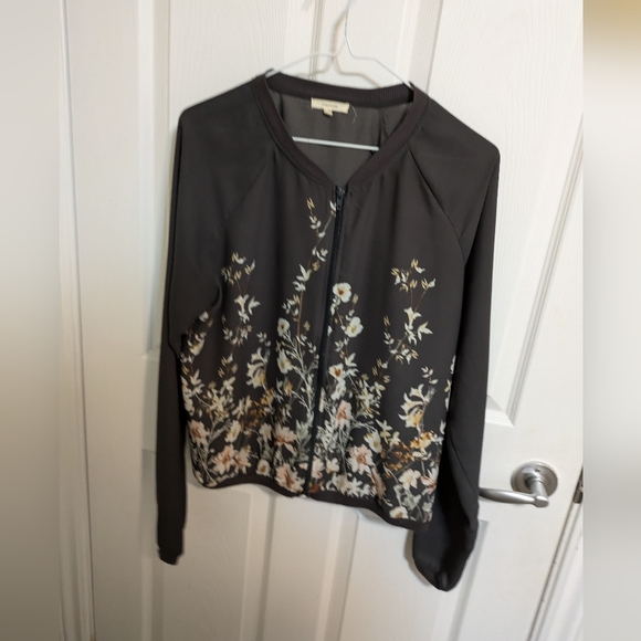 Floral light jacket - Picture 1 of 6